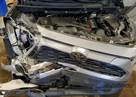 2019 Toyota Rav4 Le z USA, uszkodzony, nr VIN 2T3G1RFV2KW083304